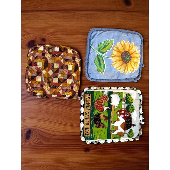 6 Vintage Potholders Christmas, snowman, Wreath, Country farm sunflower - Picture 2 of 6